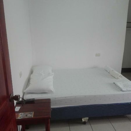 Hostal Don Frank 圣卡洛斯 外观 照片