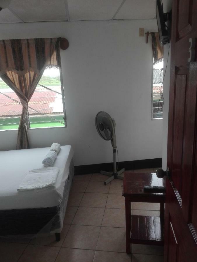 Hostal Don Frank 圣卡洛斯 外观 照片